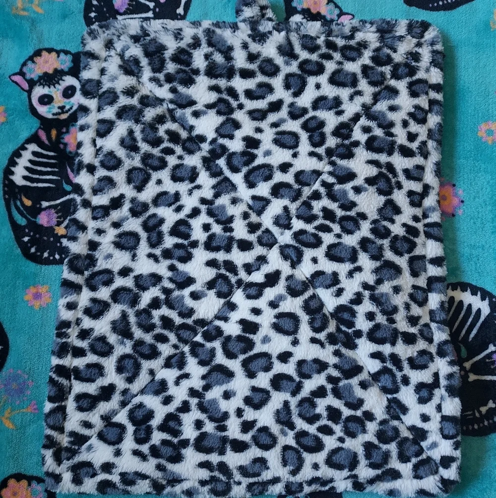 Thermal Pet Self Warming Mat Leopard Print